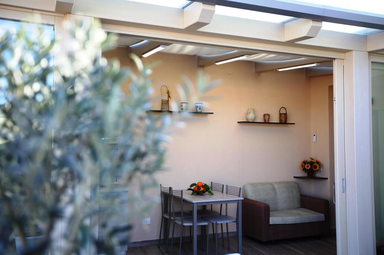 Re Sole Case Vacanze - Esclusivo Attico M A R T E Con Spaziosissima Terrazza Solarium Attrezzata Avola Εξωτερικό φωτογραφία