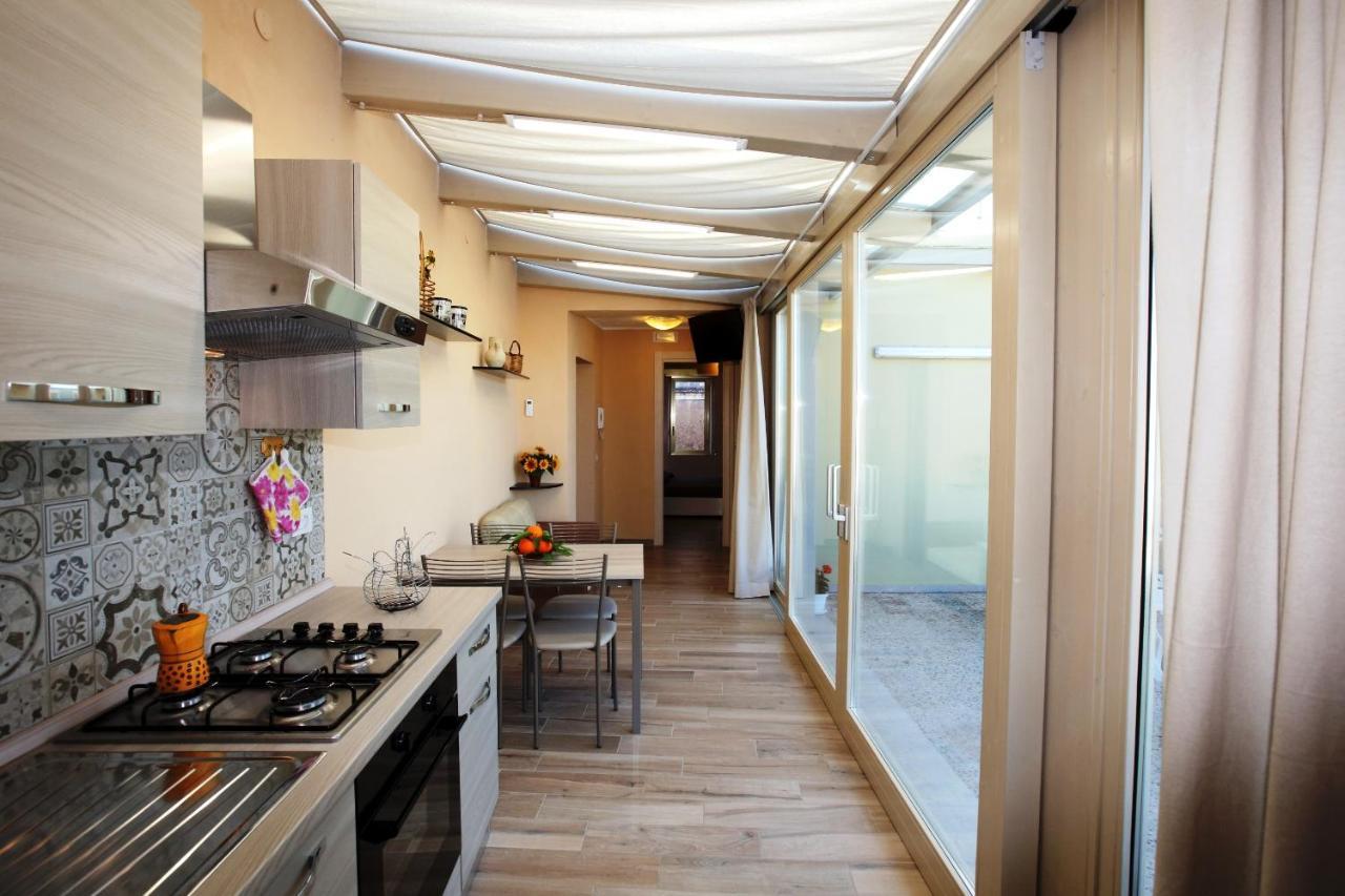 Re Sole Case Vacanze - Esclusivo Attico M A R T E Con Spaziosissima Terrazza Solarium Attrezzata Avola Εξωτερικό φωτογραφία