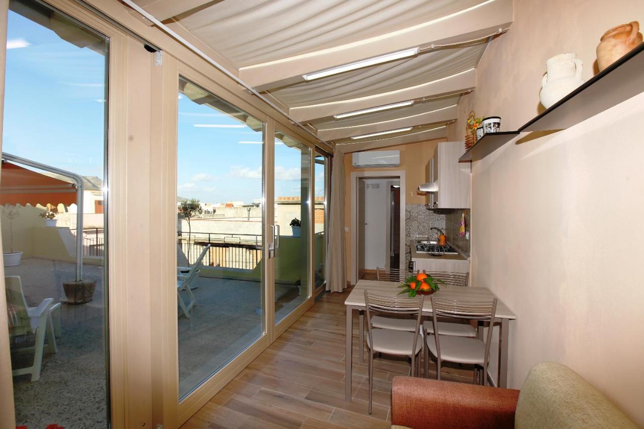 Re Sole Case Vacanze - Esclusivo Attico M A R T E Con Spaziosissima Terrazza Solarium Attrezzata Avola Εξωτερικό φωτογραφία
