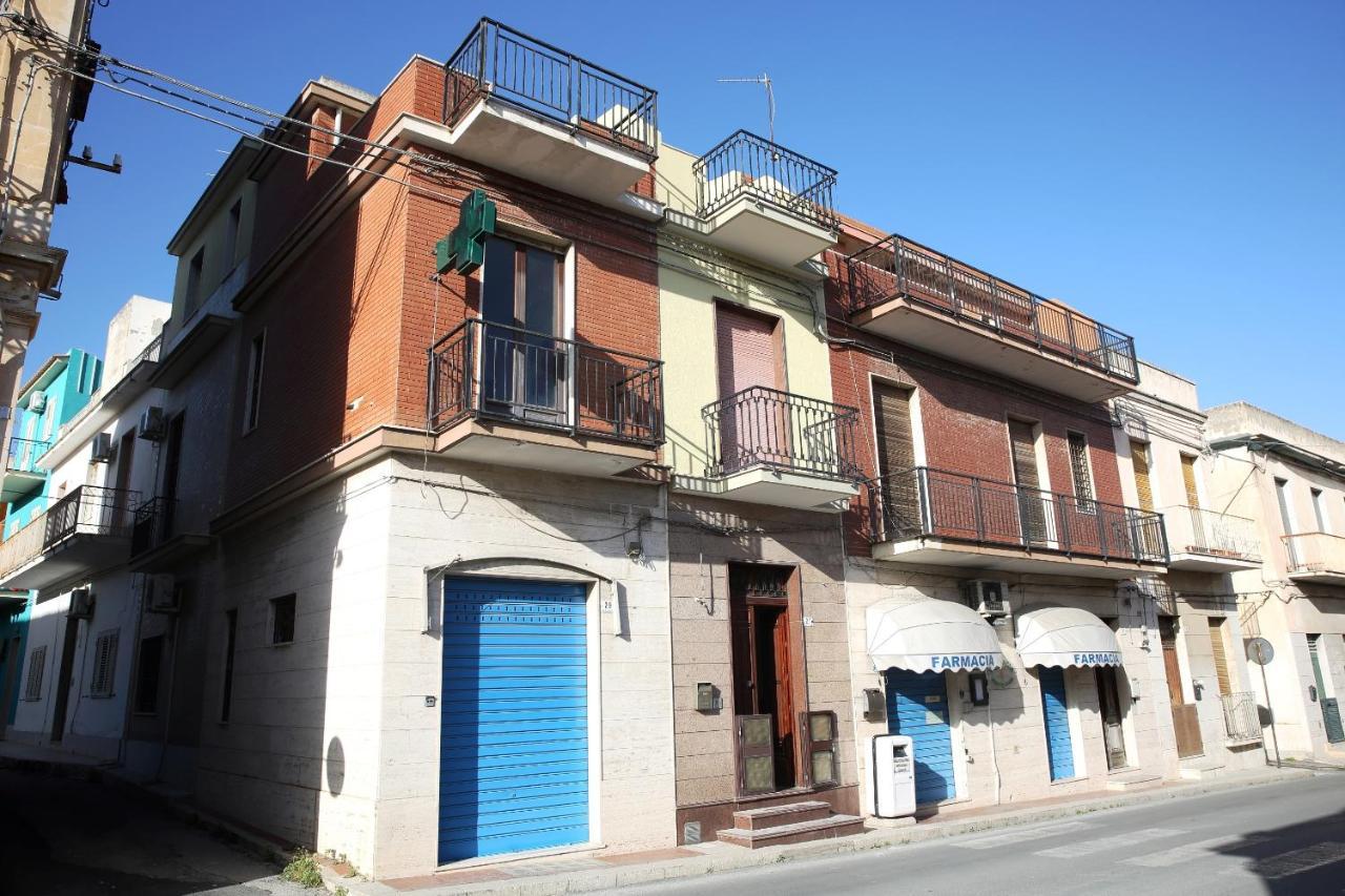 Re Sole Case Vacanze - Esclusivo Attico M A R T E Con Spaziosissima Terrazza Solarium Attrezzata Avola Εξωτερικό φωτογραφία